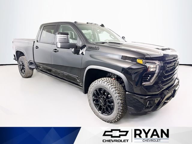 2026 Chevrolet Silverado HD High Country 4WD Crew Cab Long Box SRW's photo
