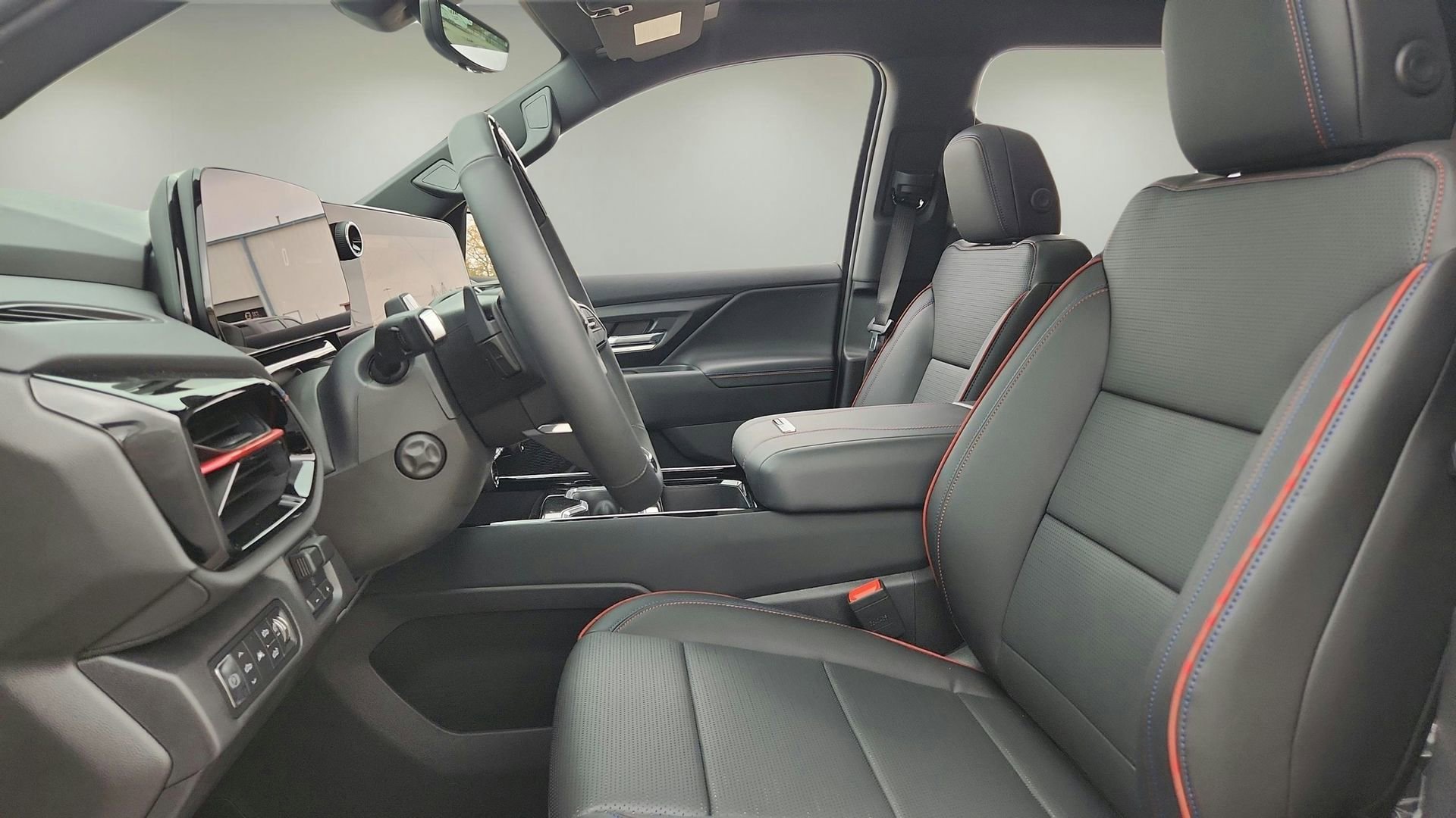 2024 Chevrolet Silverado EV RST - Photo 17