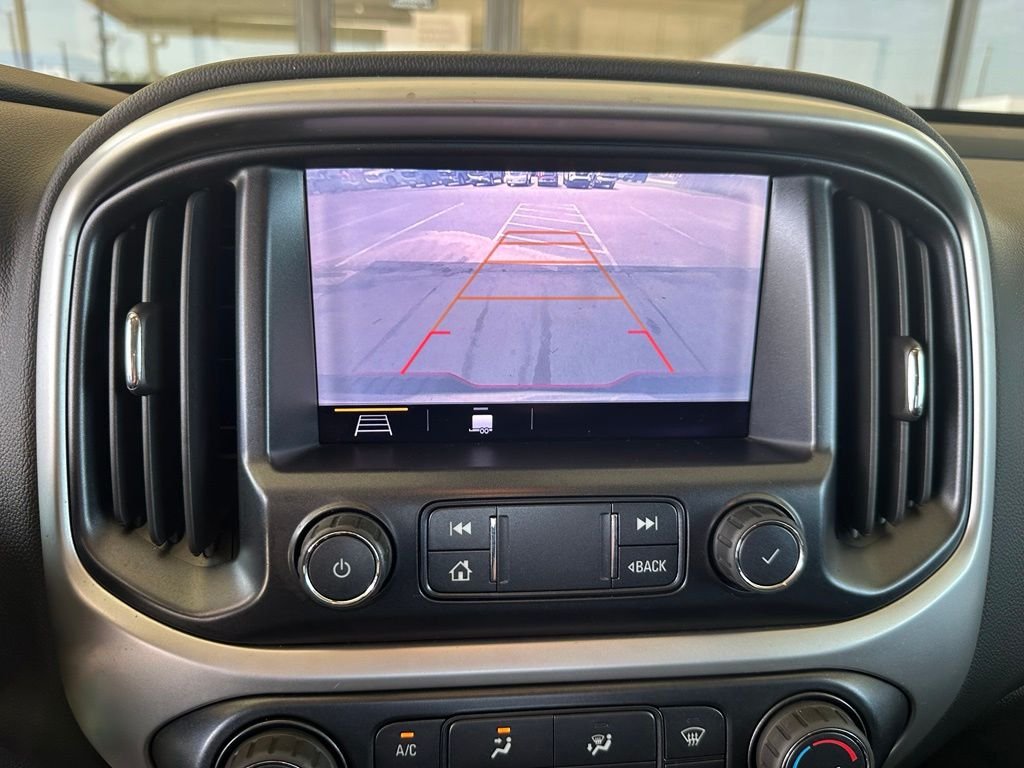 Used 2019 Red Chevrolet LT image 25