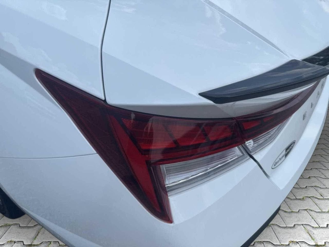 2025 Hyundai Elantra Blue - Photo 22