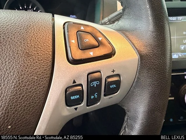 Used 2012 White Ford Limited image 21
