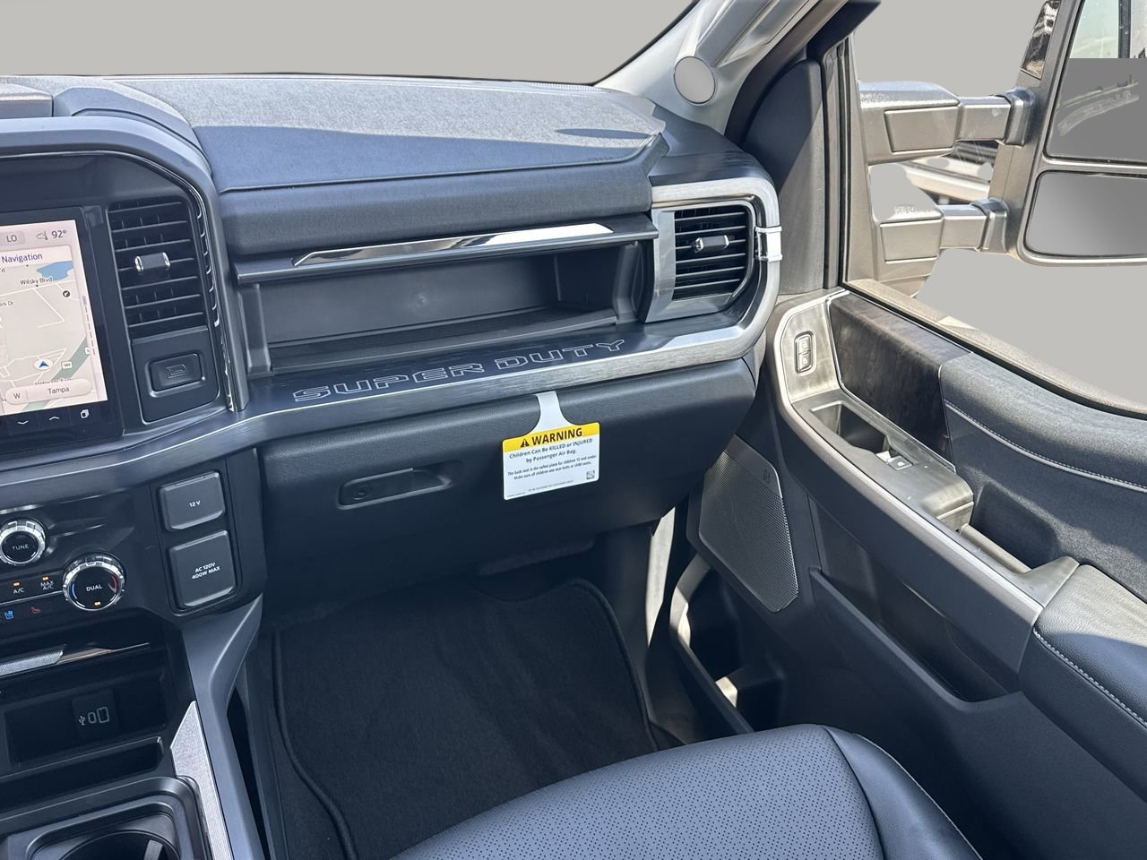 2025 Ford F-250 Super Duty Lariat - Photo 38