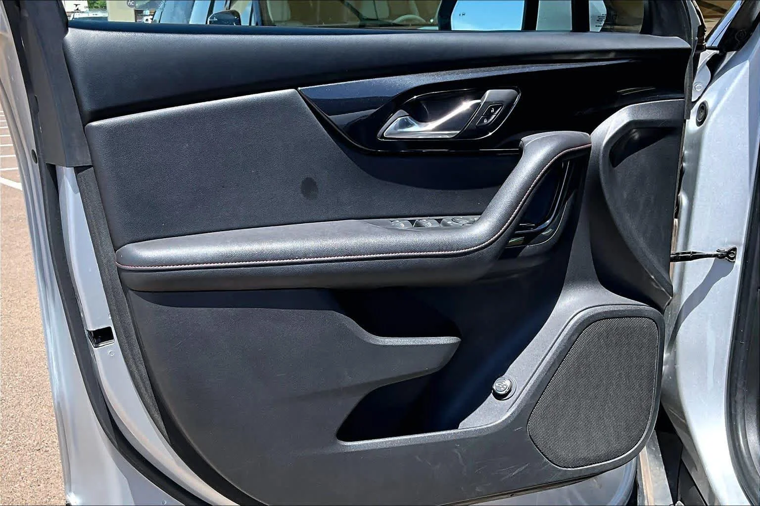 Used 2022 Silver Ice Metallic Chevrolet RS image 22