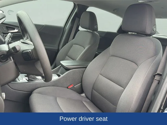 Used 2025 Black Chevrolet LT image 16