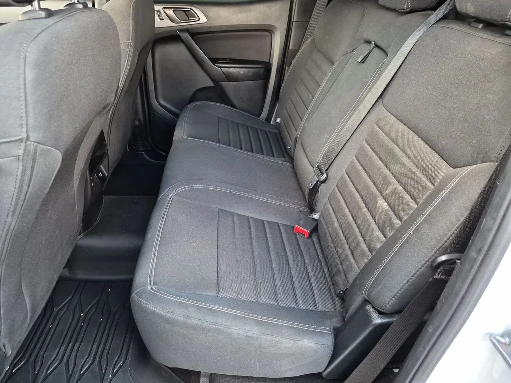 Used 2021 White Ford XLT image 21