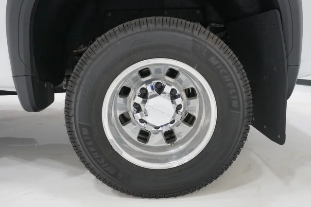 New 2026 Summit White GMC Denali Ultimate DRW image 11