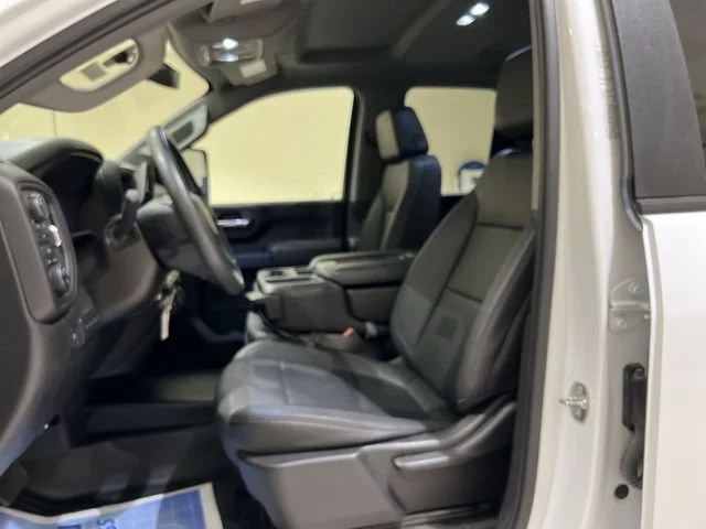 Used 2021 SUMMIT WHITE Chevrolet Work Truck image 17
