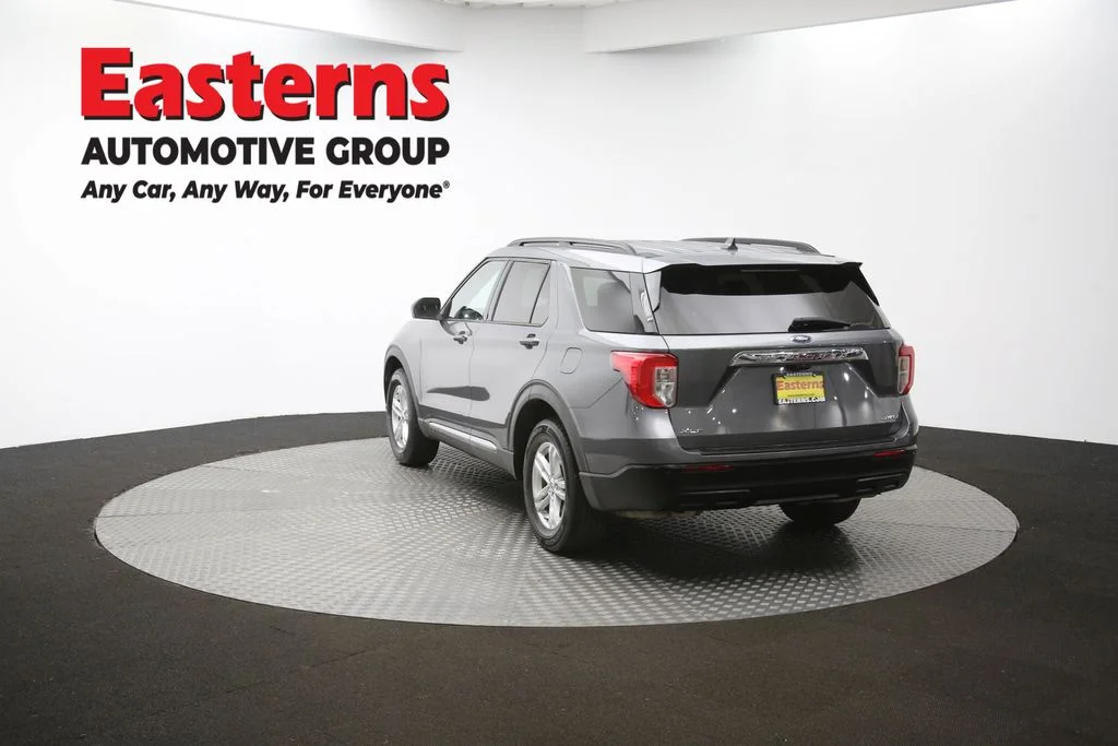 Used 2022 Gray Ford XLT image 65