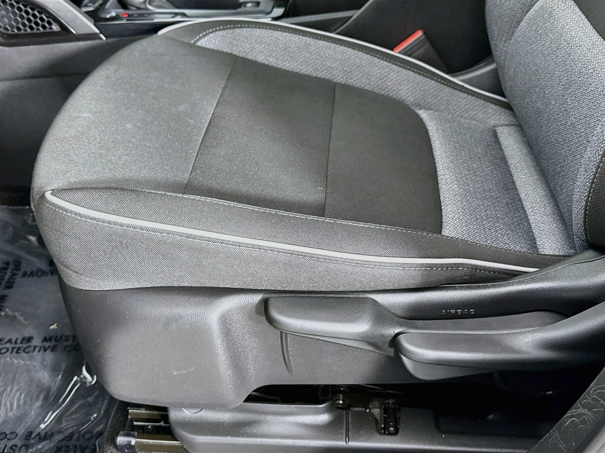 Used 2023 STERLING GRAY METALLIC Chevrolet LS image 21