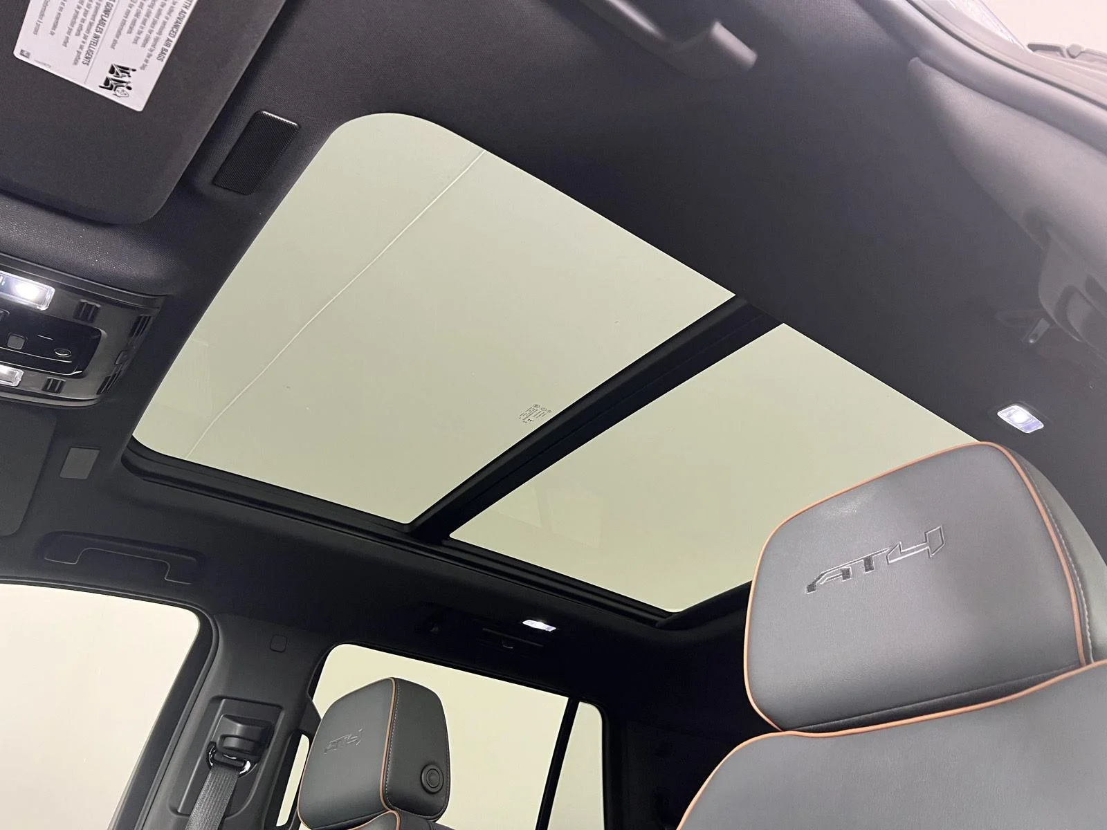 Used 2026 Onyx Black GMC AT4 image 6