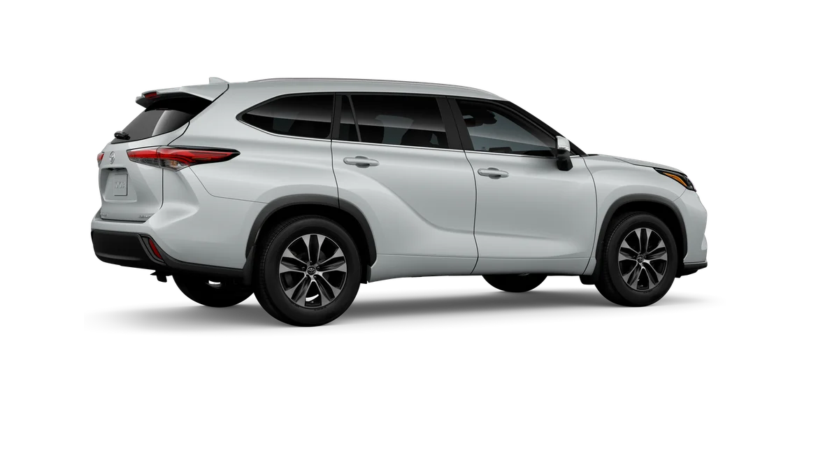 New 2026 Wind Chill Pearl Toyota XLE image 11