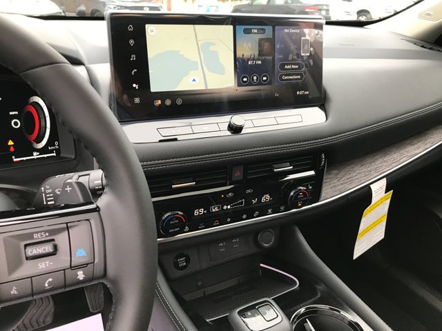2026 Nissan Rogue Platinum - Photo 15