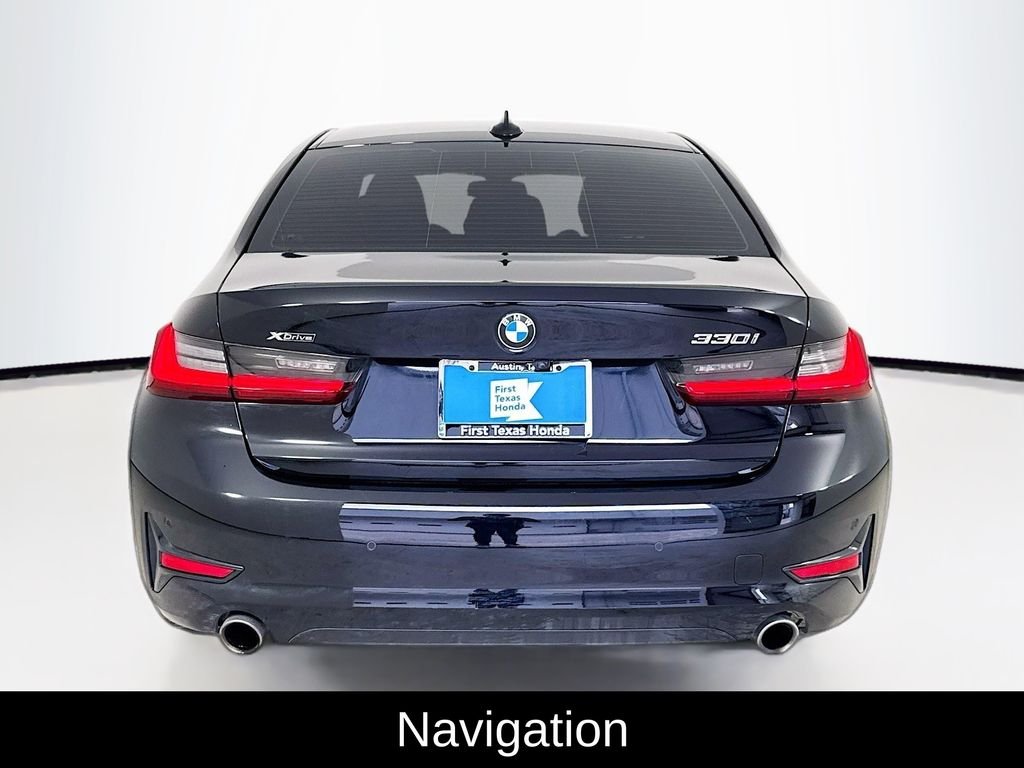 Used 2022 Jet Black BMW 330i xDrive image 7