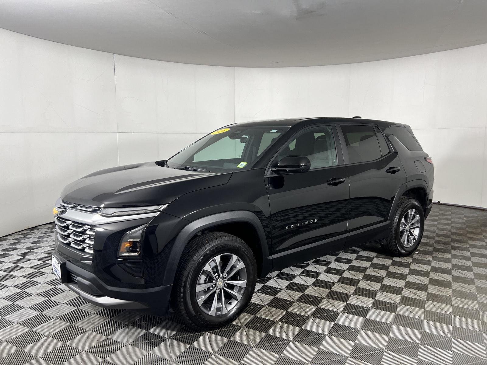 New 2026 Mosaic Black Metallic Chevrolet LT image 40