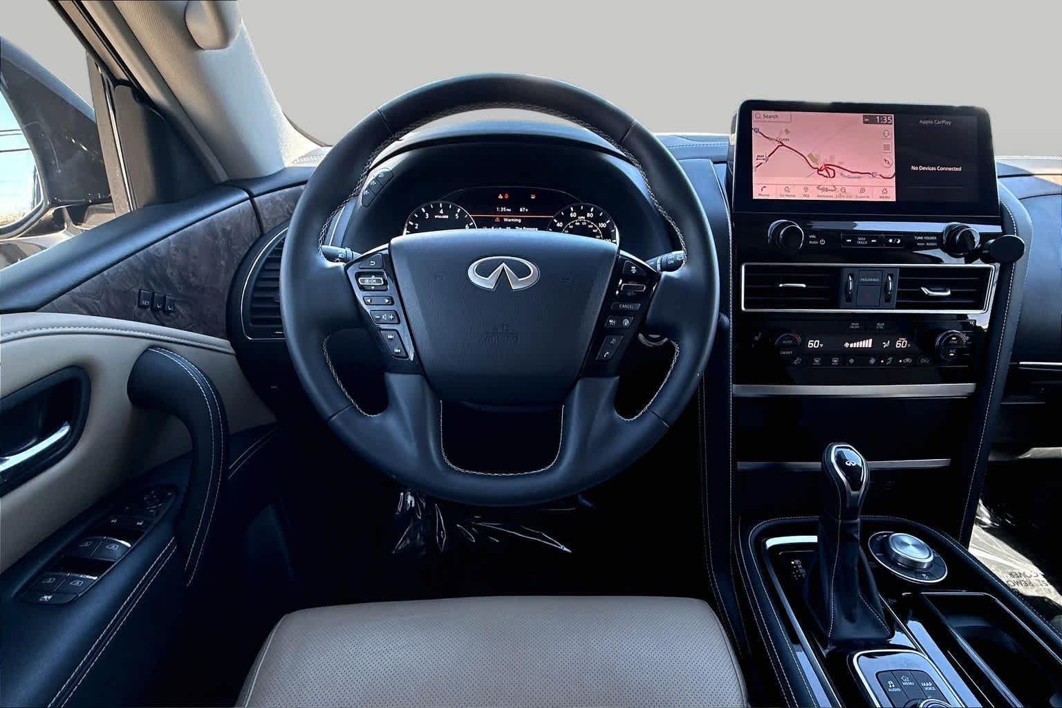 Used 2024 Mineral Black INFINITI PREMIUM SELECT image 6