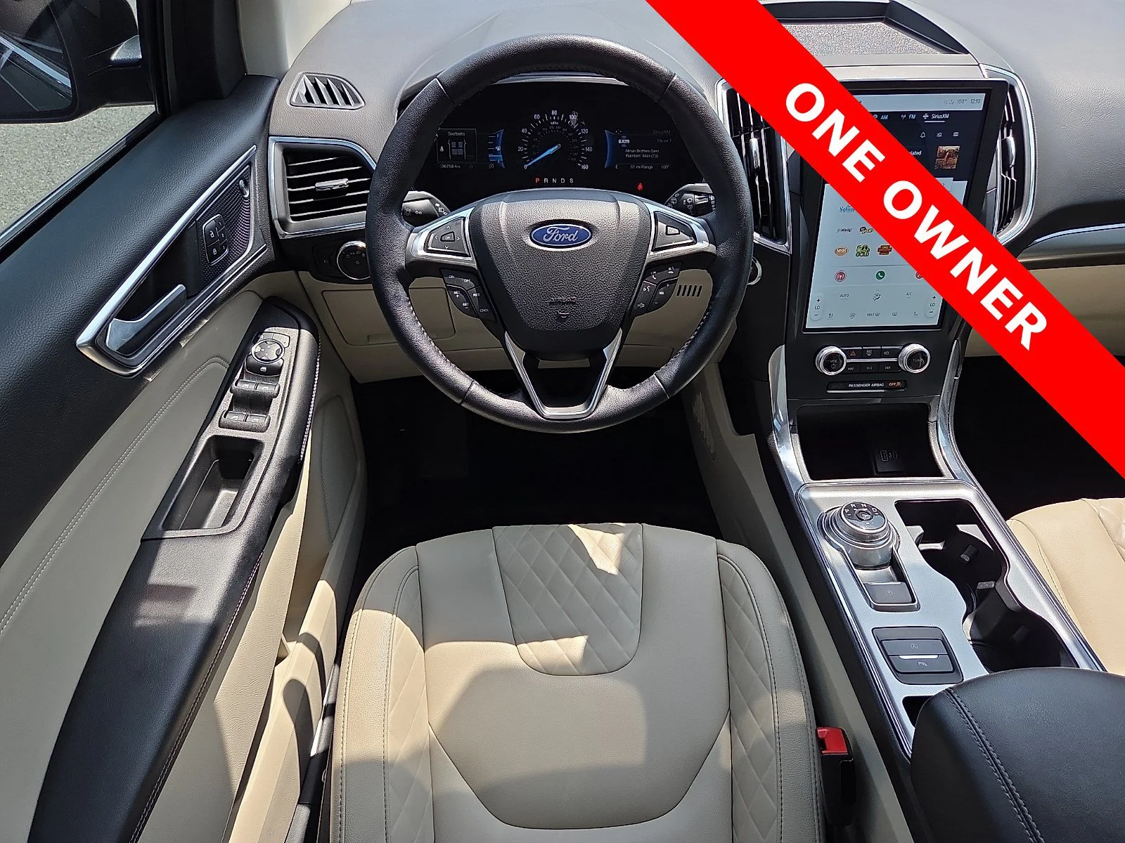 2023 Ford Edge Titanium - Photo 11