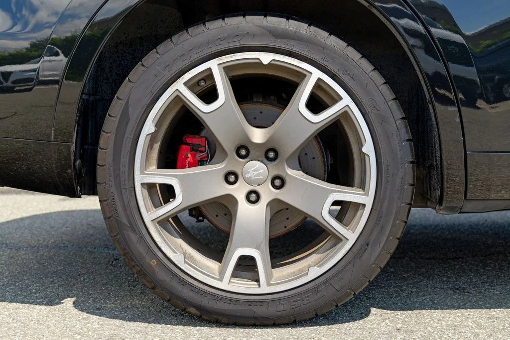 Used 2017  Maserati S image 13