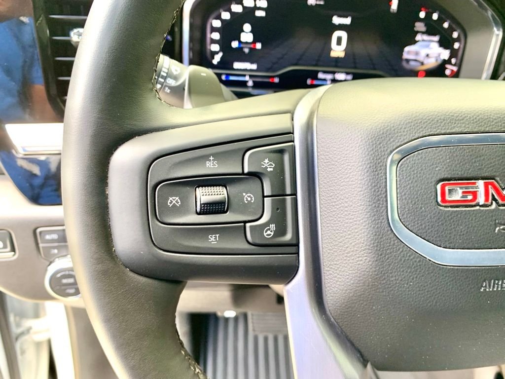 Used 2024 White GMC Elevation image 32