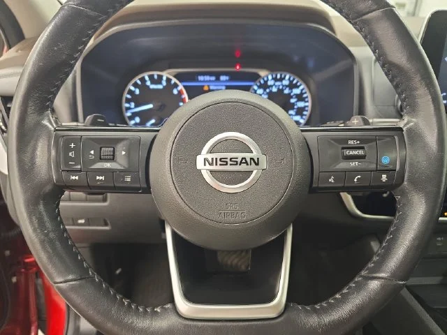 Used 2021 Scarlet Ember Nissan SV image 29
