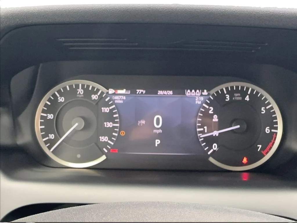 Used 2023 White Land Rover S image 39