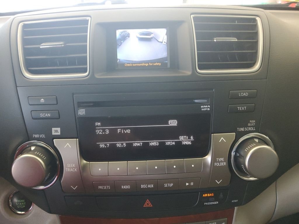 Used 2012 Red Toyota Limited image 26