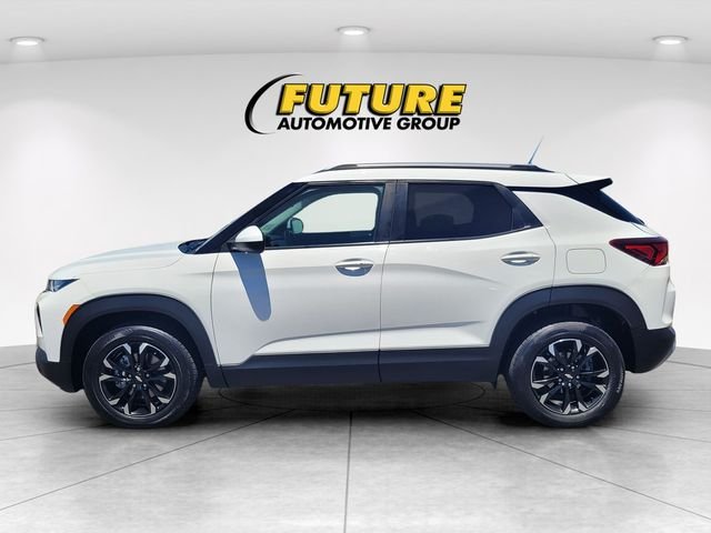 Used 2023 White Chevrolet LT image 6