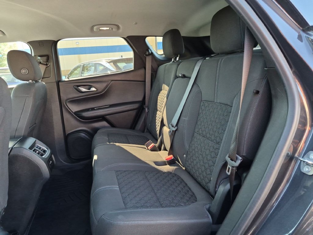 Used 2022 Gray Chevrolet LT image 23