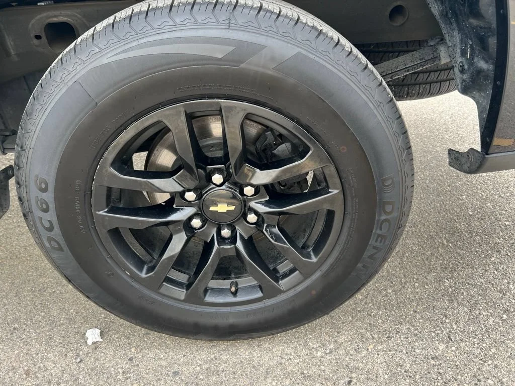 Used 2021 Black Chevrolet LT image 29