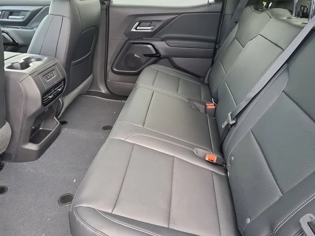 New 2026 Slate Gray Metallic Chevrolet LT - Extended Range image 10