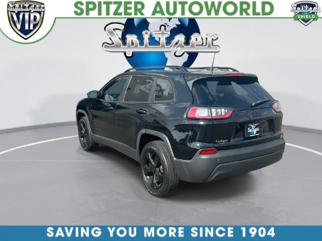 Used 2020 Black Jeep Latitude Plus image 8