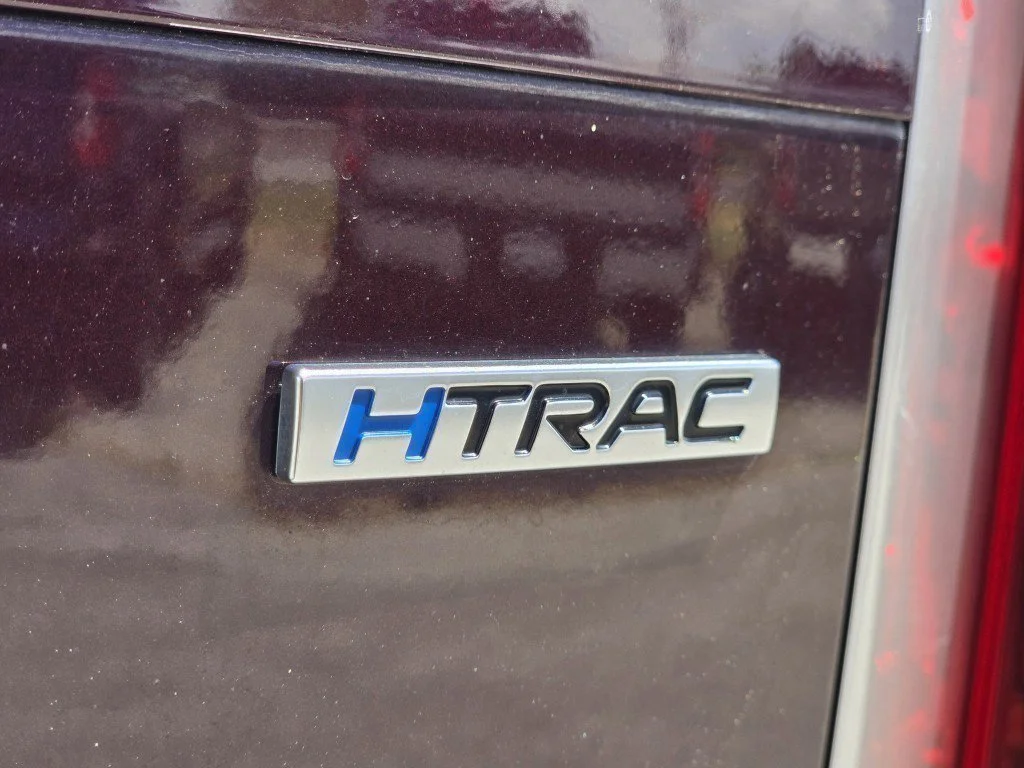 Used 2021 Sierra Burgundy Hyundai Limited image 27