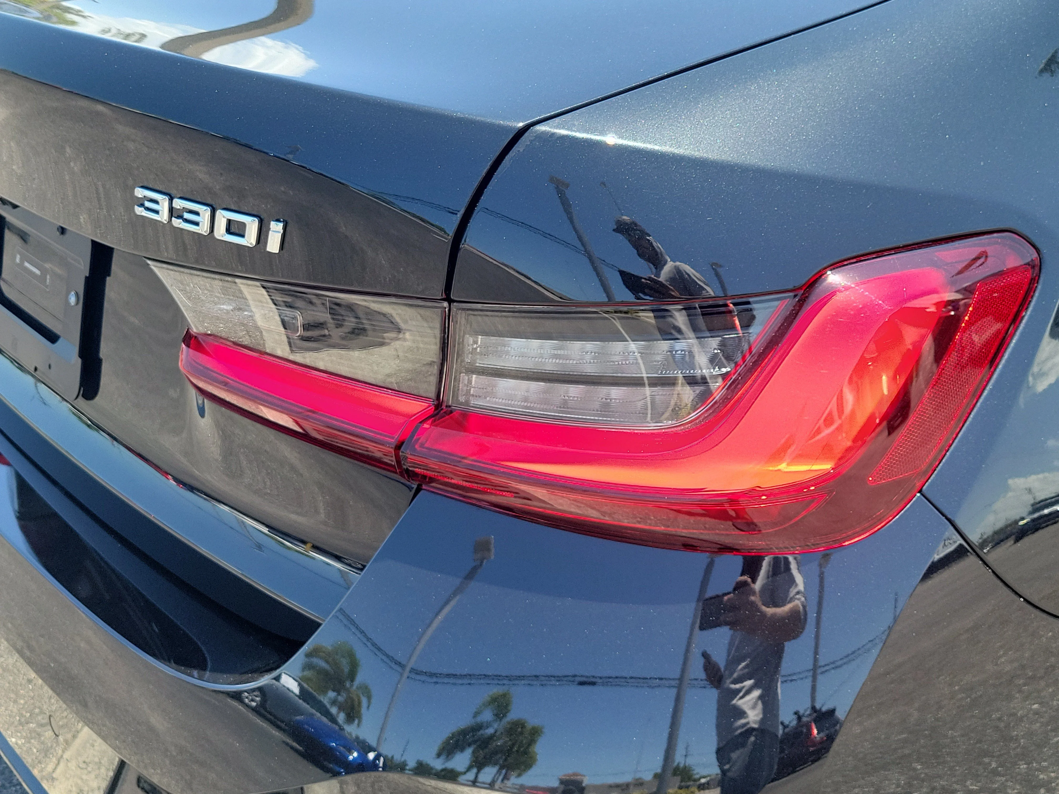 Used 2025 Black Sapphire Metallic BMW 330i image 11