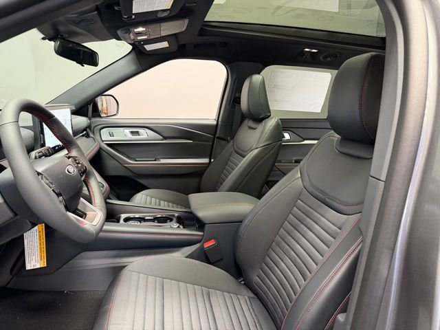 New 2026 Carbonized Gray Metallic Ford ST-Line image 17