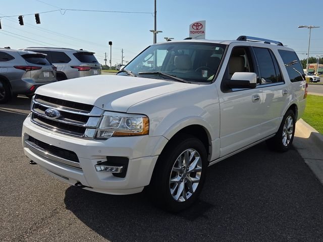 Used 2017 White Ford Limited image 3