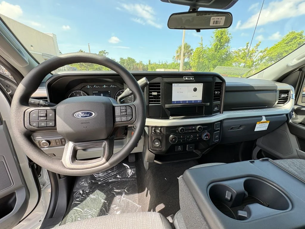 New 2026 White Ford XLT image 7