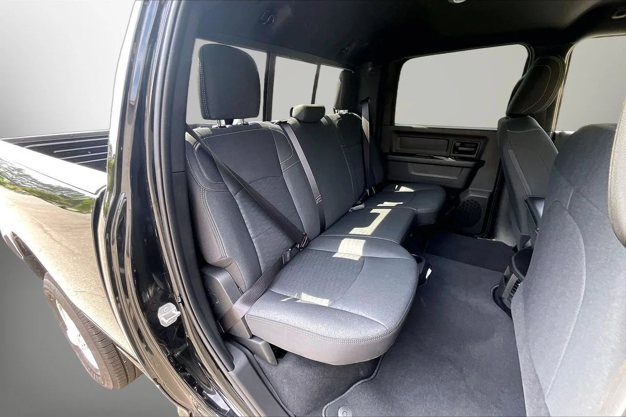 New 2026 Diamond Black Crystal Pearlcoat RAM Tradesman image 20