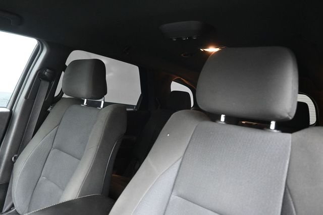 Used 2017 Gray Dodge SXT image 27