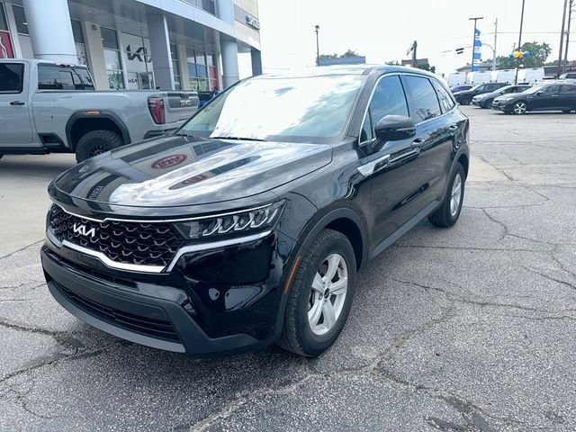 Used 2023 Black Kia LX image 11