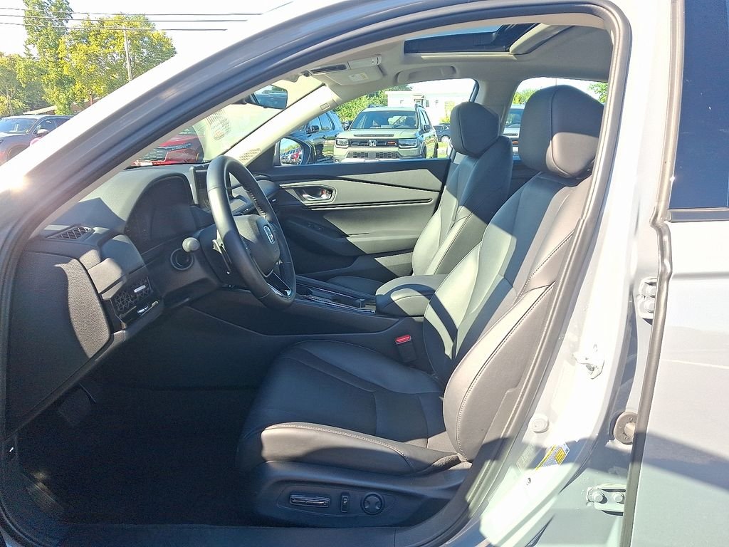 Certified Used 2025 Urban Gray Pearl Honda HYBRID EX-L image 14