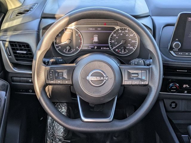 Used 2024 Deep Ocean Blue Nissan SV image 9
