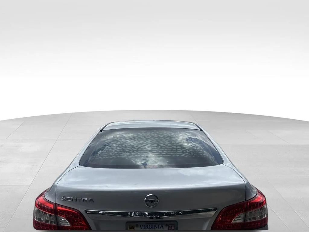 Used 2015 Silver Nissan S image 14