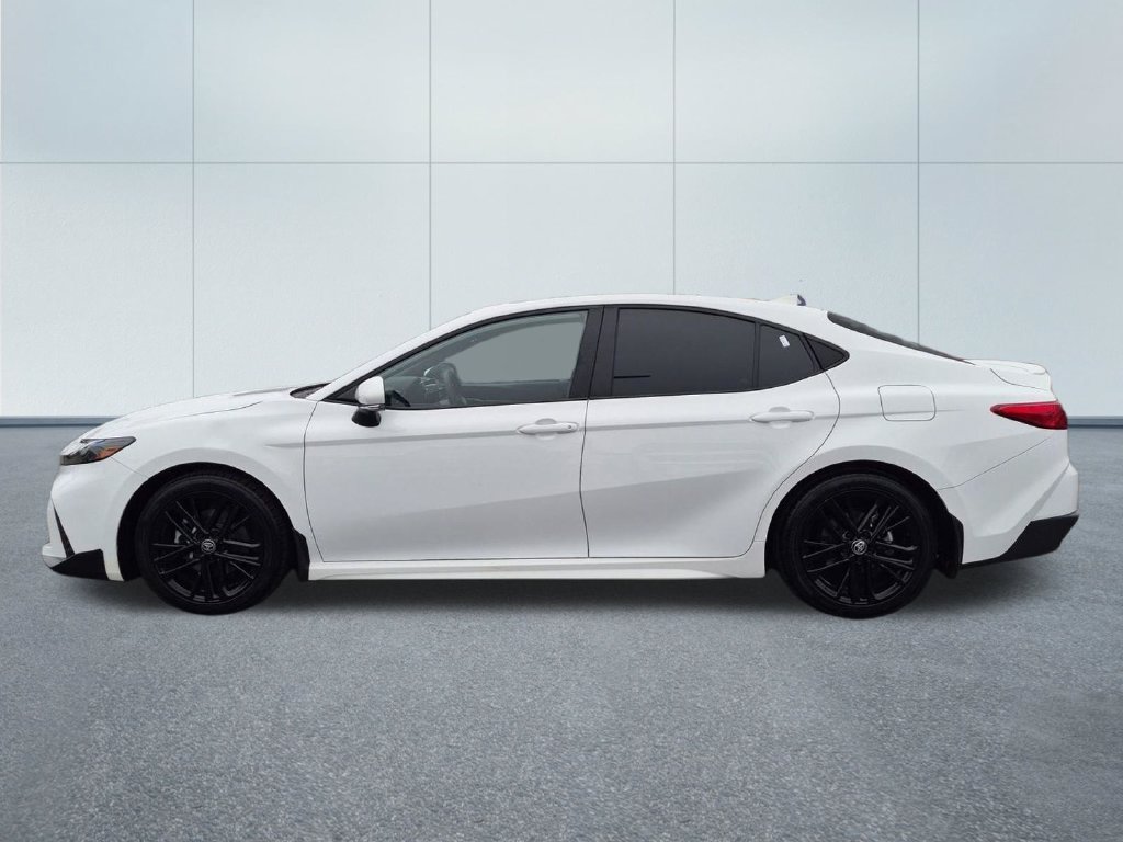 Used 2025 White Toyota SE image 3