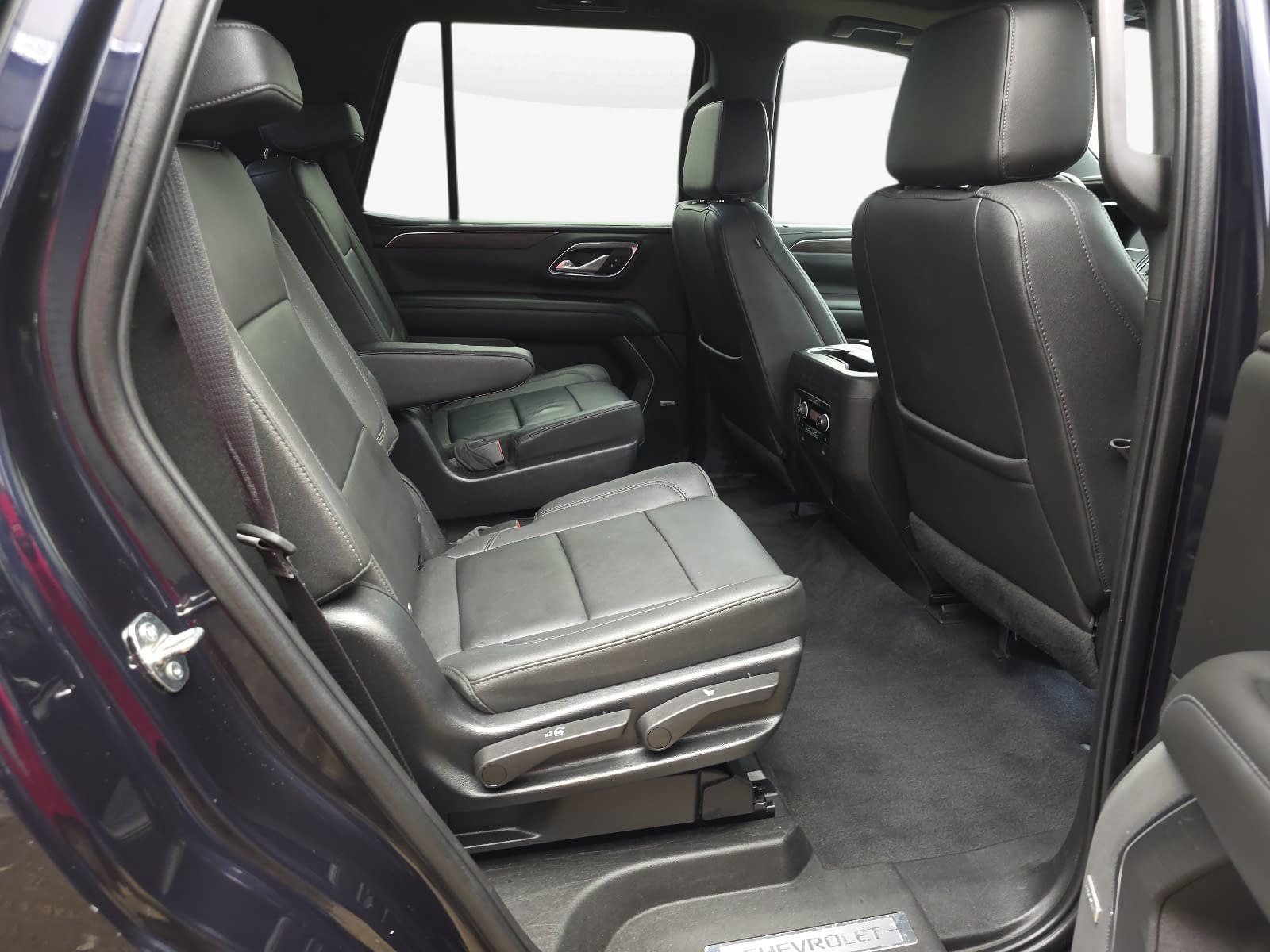 2022 Chevrolet Tahoe Z71 - Photo 32