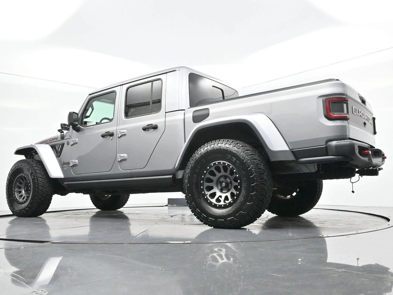Used 2020 Billet Silver Metallic Clearcoat Jeep Rubicon image 51
