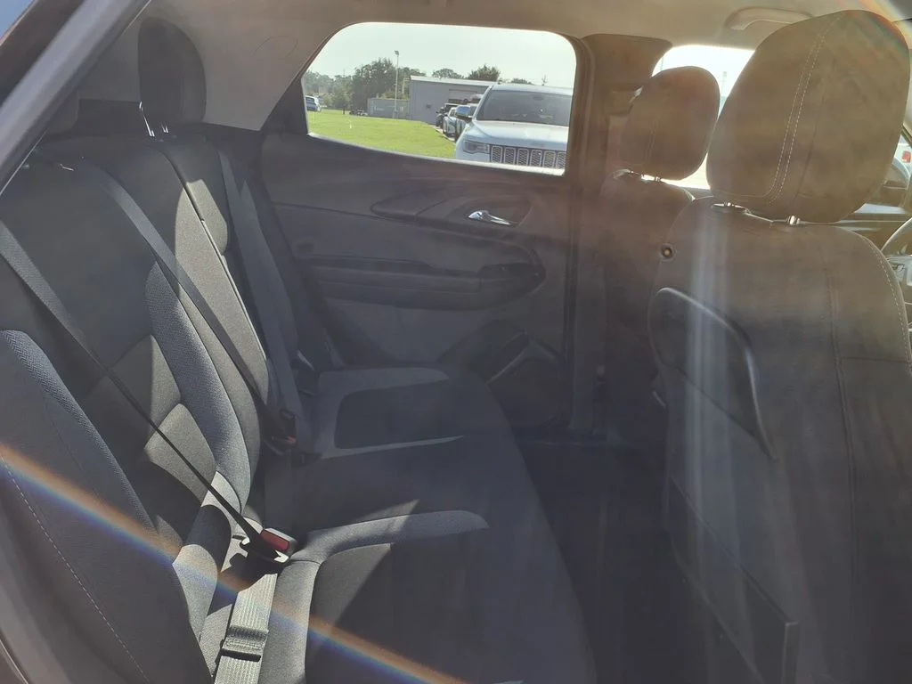 Used 2025 Black Chevrolet LT image 19