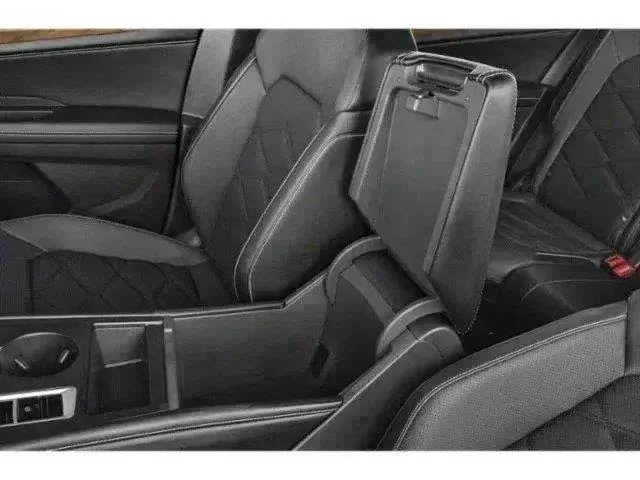 New 2026 Deep Black Pearl Volkswagen 2.0T SE w/Technology image 11
