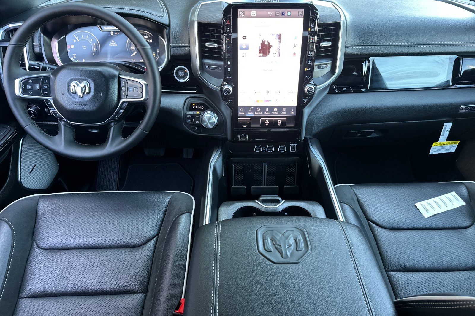 2026 RAM 1500 Laramie - Photo 13
