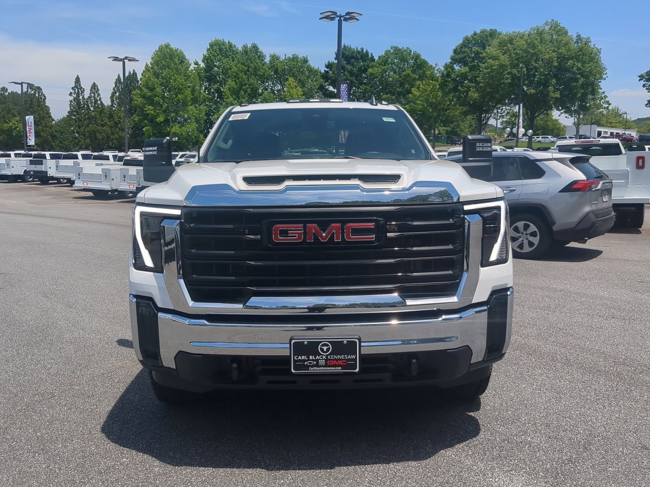 New 2026 Summit White GMC Pro image 3