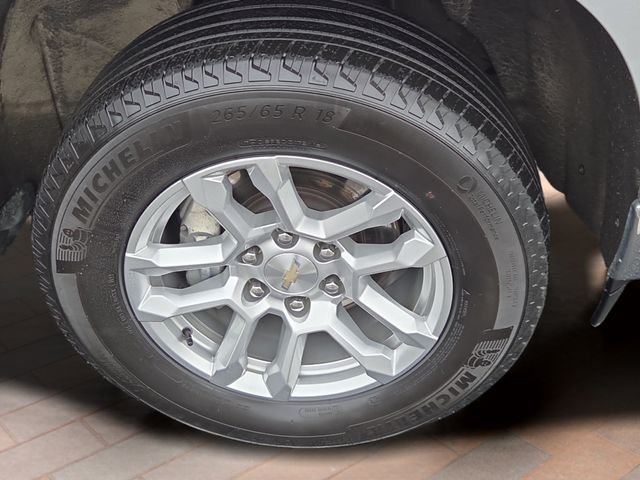 Used 2022 Silver Ice Metallic Chevrolet LT image 25