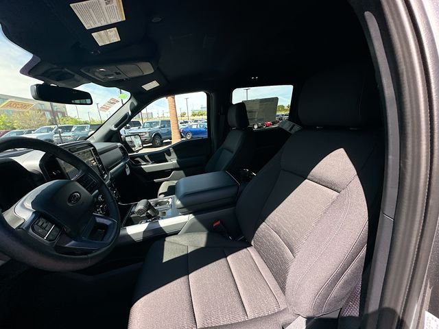 New 2026 Carbonized Gray Metallic Ford XLT image 21